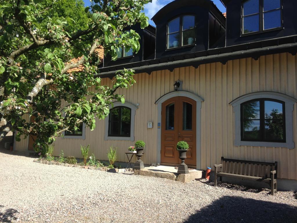 Runnvikens Pensionat Tystberga Bagian luar foto